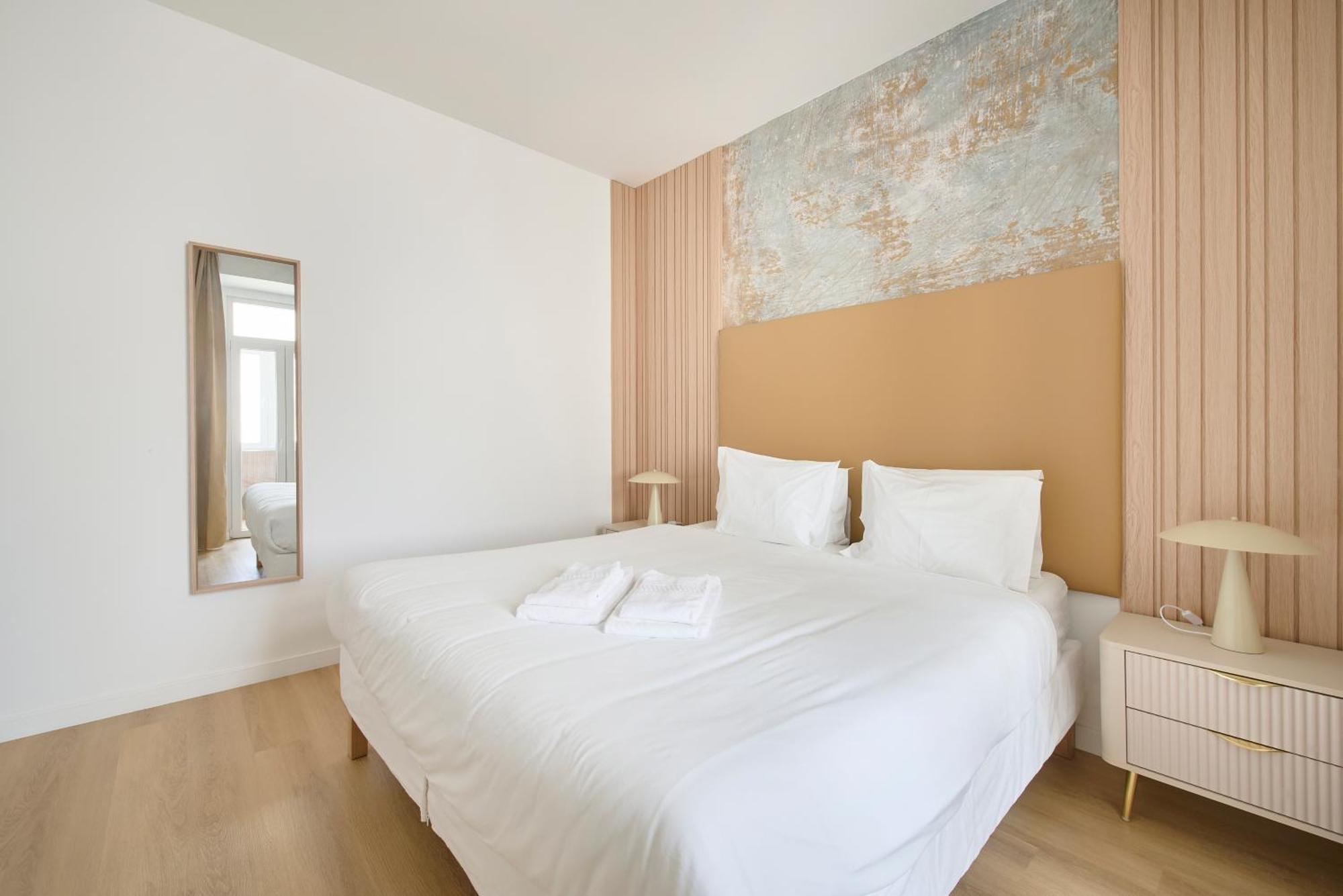 Brand New Anjos Hostel Lissabon