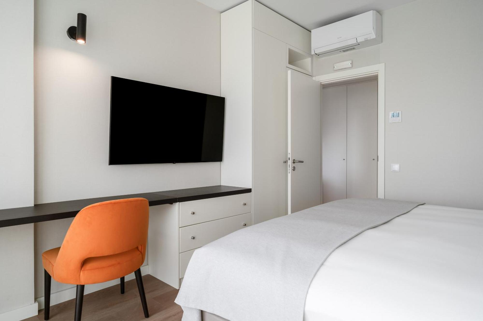 Appartement Limehome Defensores De Chaves