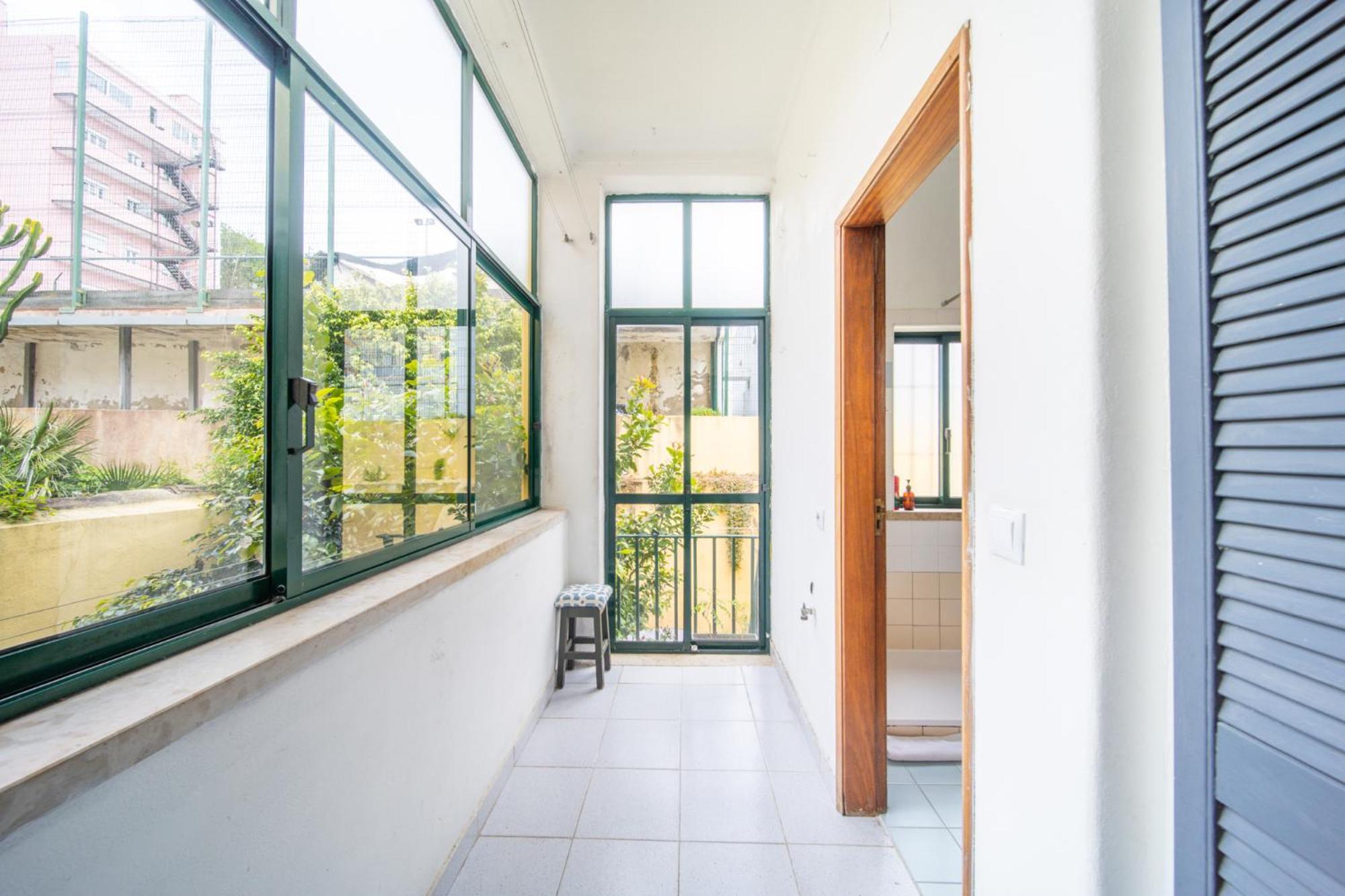 Appartement Spacious 2 Bedroom With Large Living