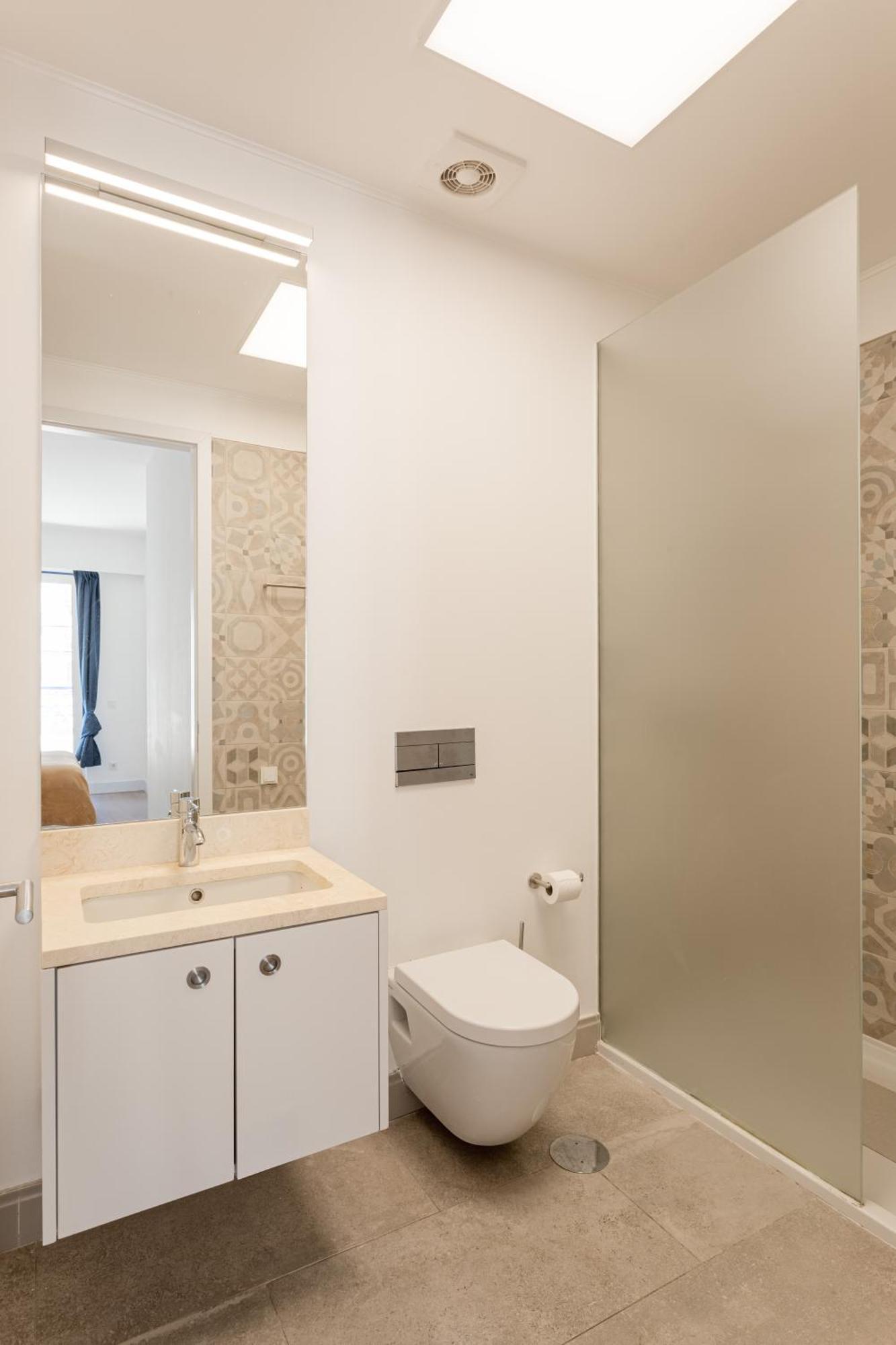 Appartement Joivy Modern Flat With River View Near Bica Elevator *
