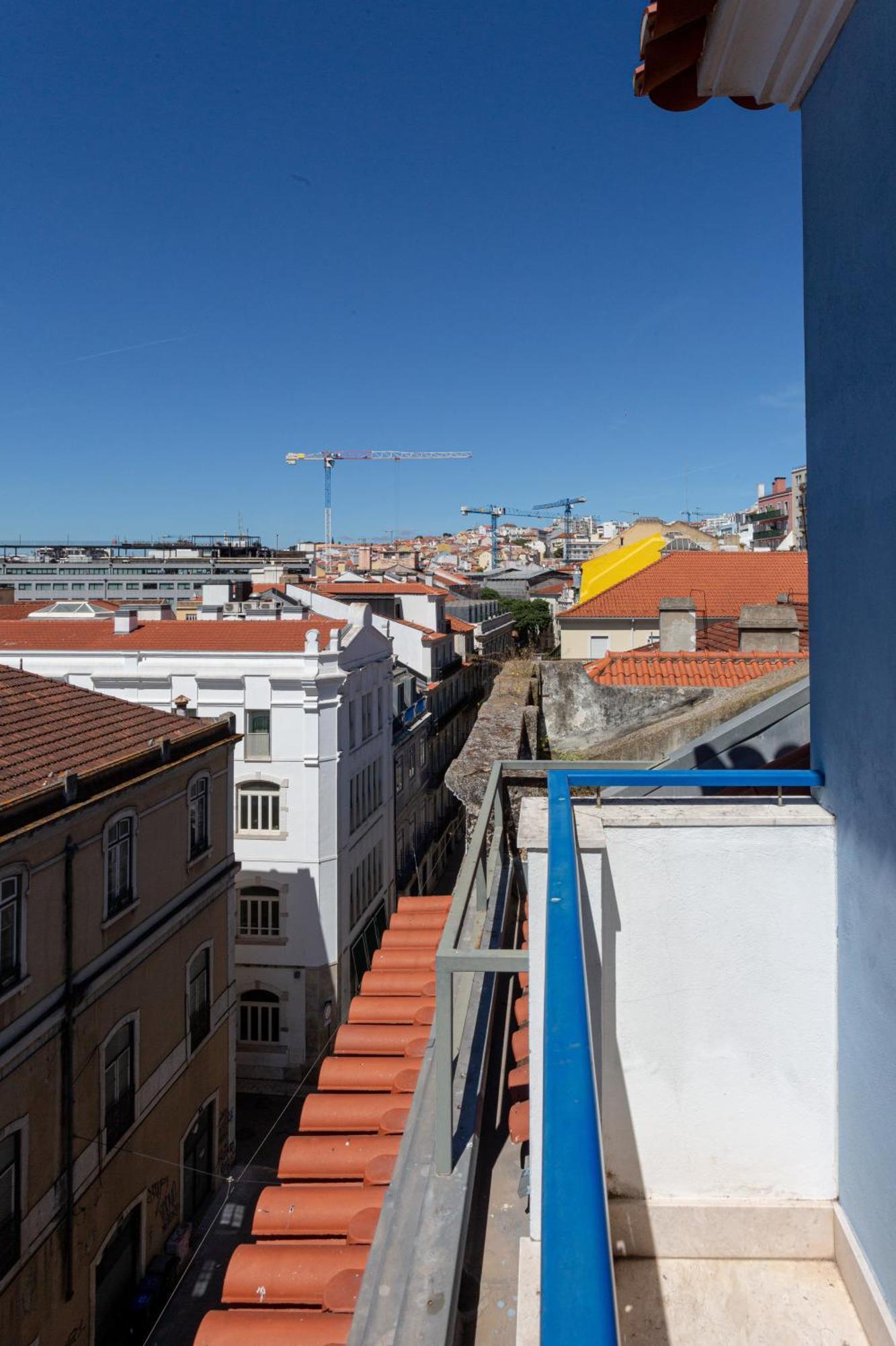 Appartement Joivy Modern Flat With River View Near Bica Elevator Lissabon
