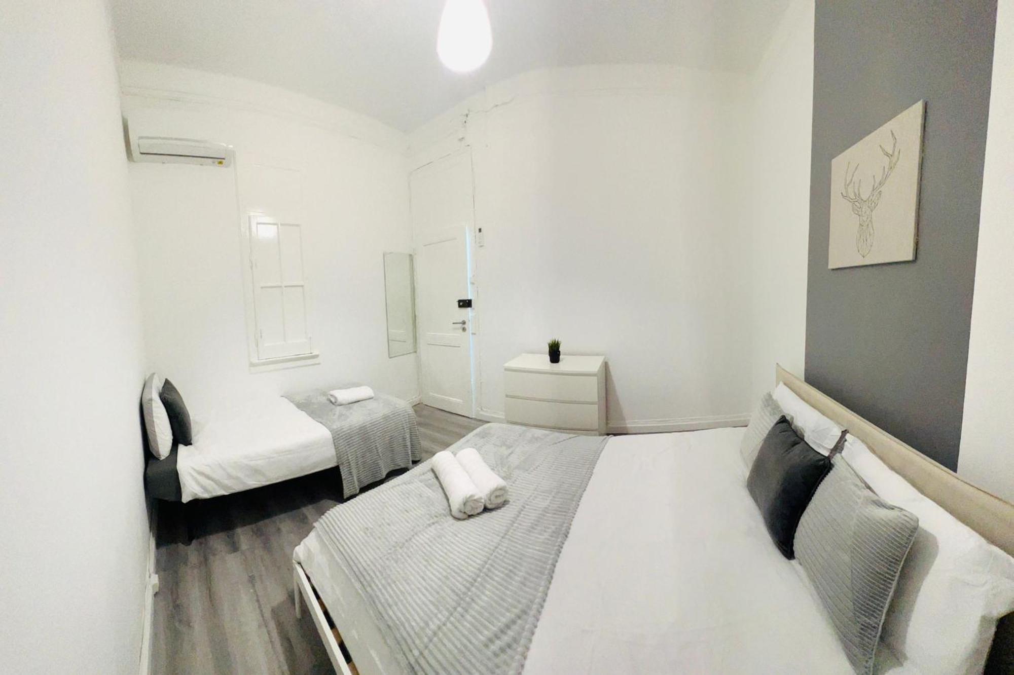 Auberge de jeunesse Rooms, Location For Tourists