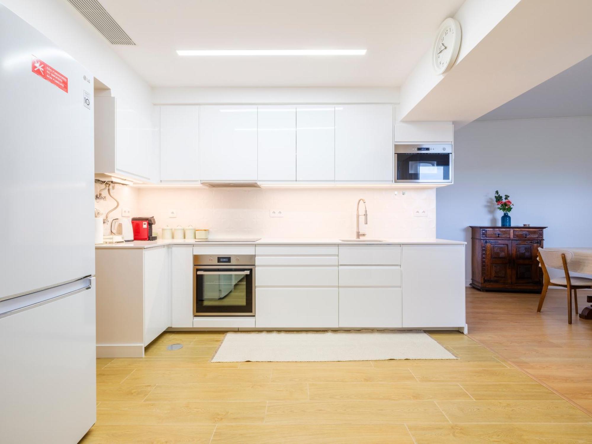 Olivais Spacious Near Airport Appartement *