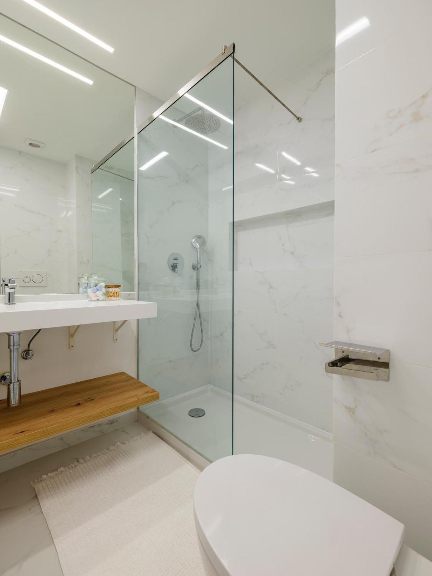 Olivais Spacious Near Airport * Lissabon