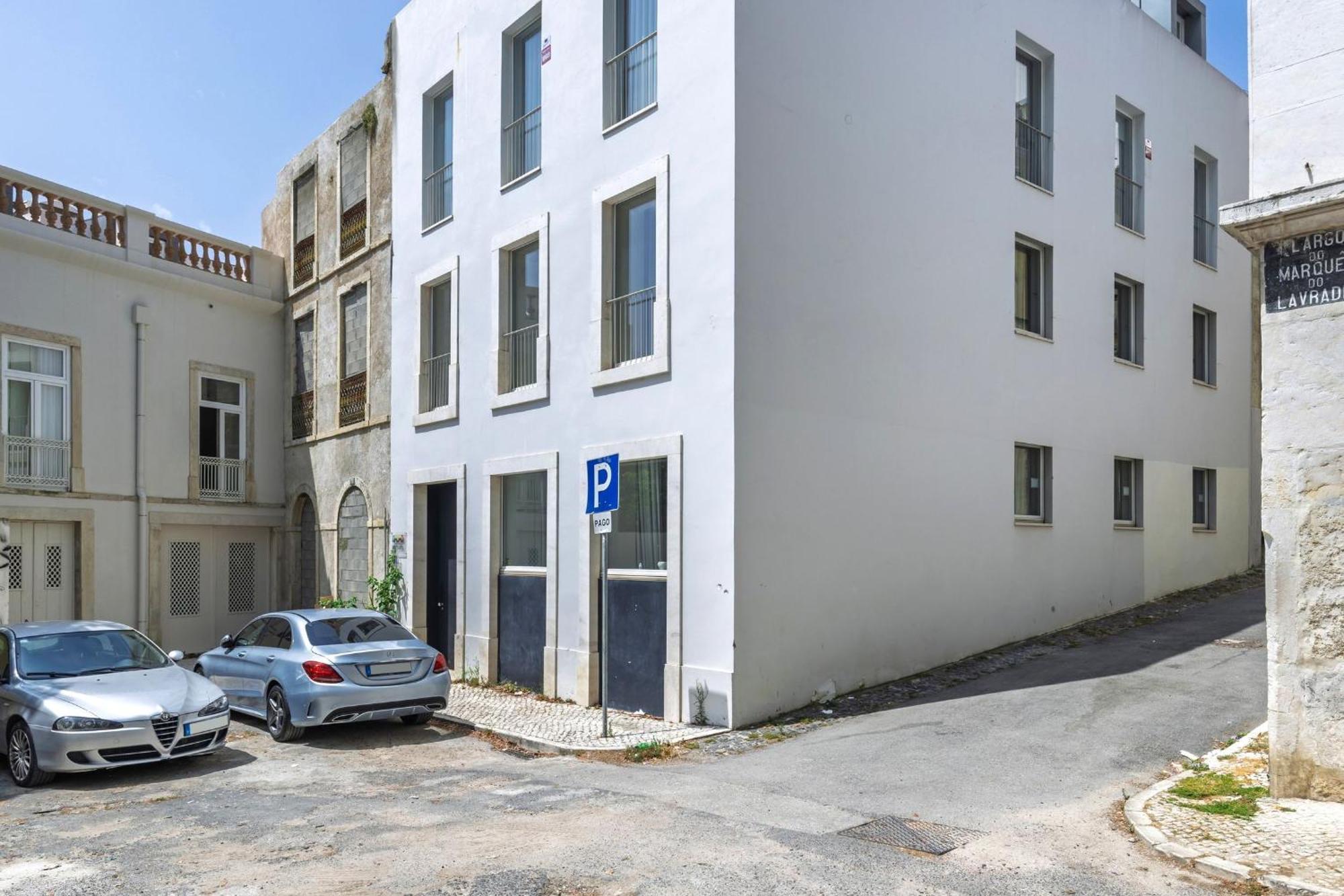 Lovelystay - Penthouse On The Tagus In Alfama Lissabon
