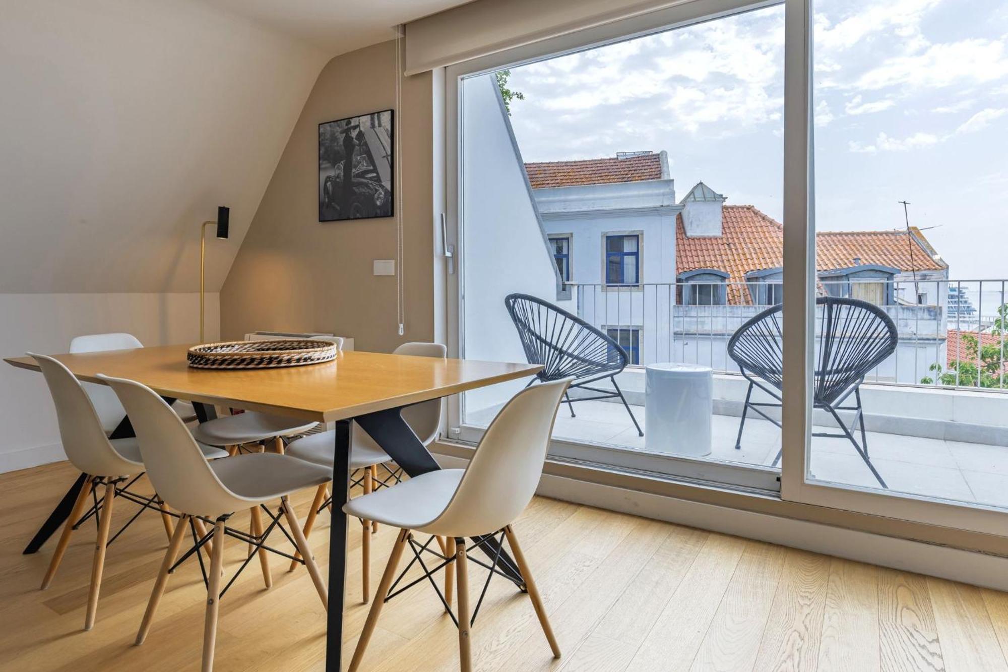 Lovelystay - Penthouse On The Tagus In Alfama Lissabon