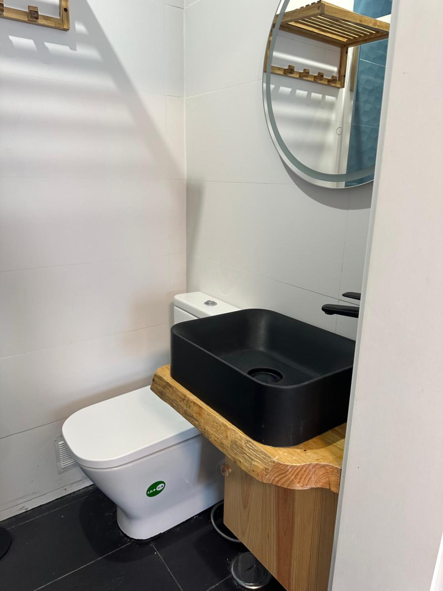 Apartamento Compartilhado Sendo Suite E Jacuzzi Privada Lisboa