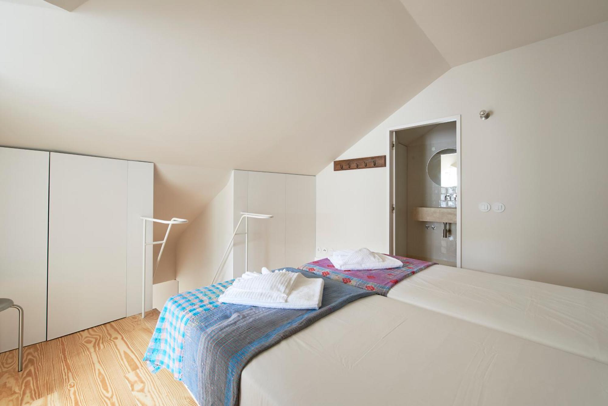 Bairro Alto - Superb