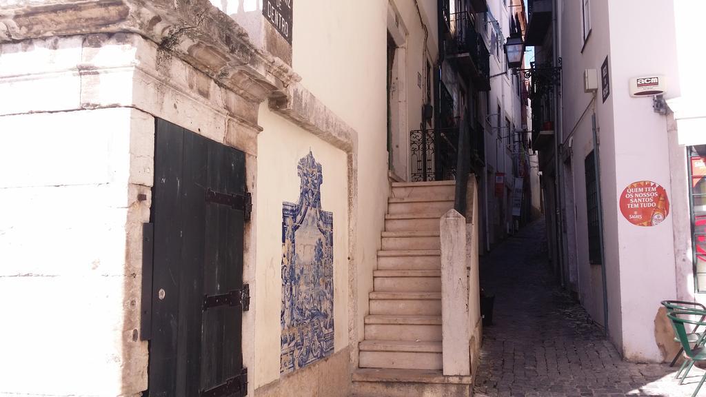 Alfama With Balcony Appartement