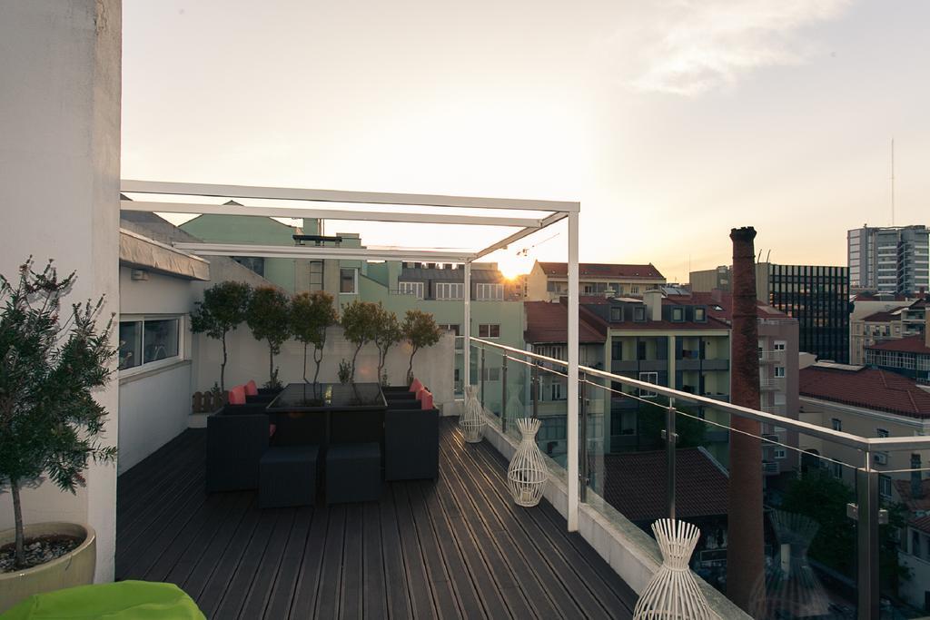 Charming Penthouse With Private Terrace Apartment Lisbon