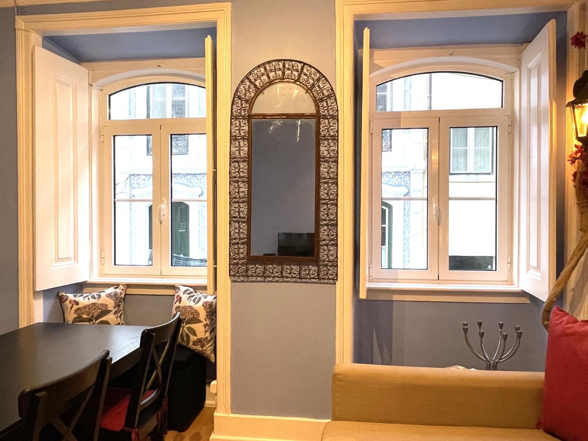 Mc Warm Romantic 3br2ba @ Trendy Principe Real * Lissabon