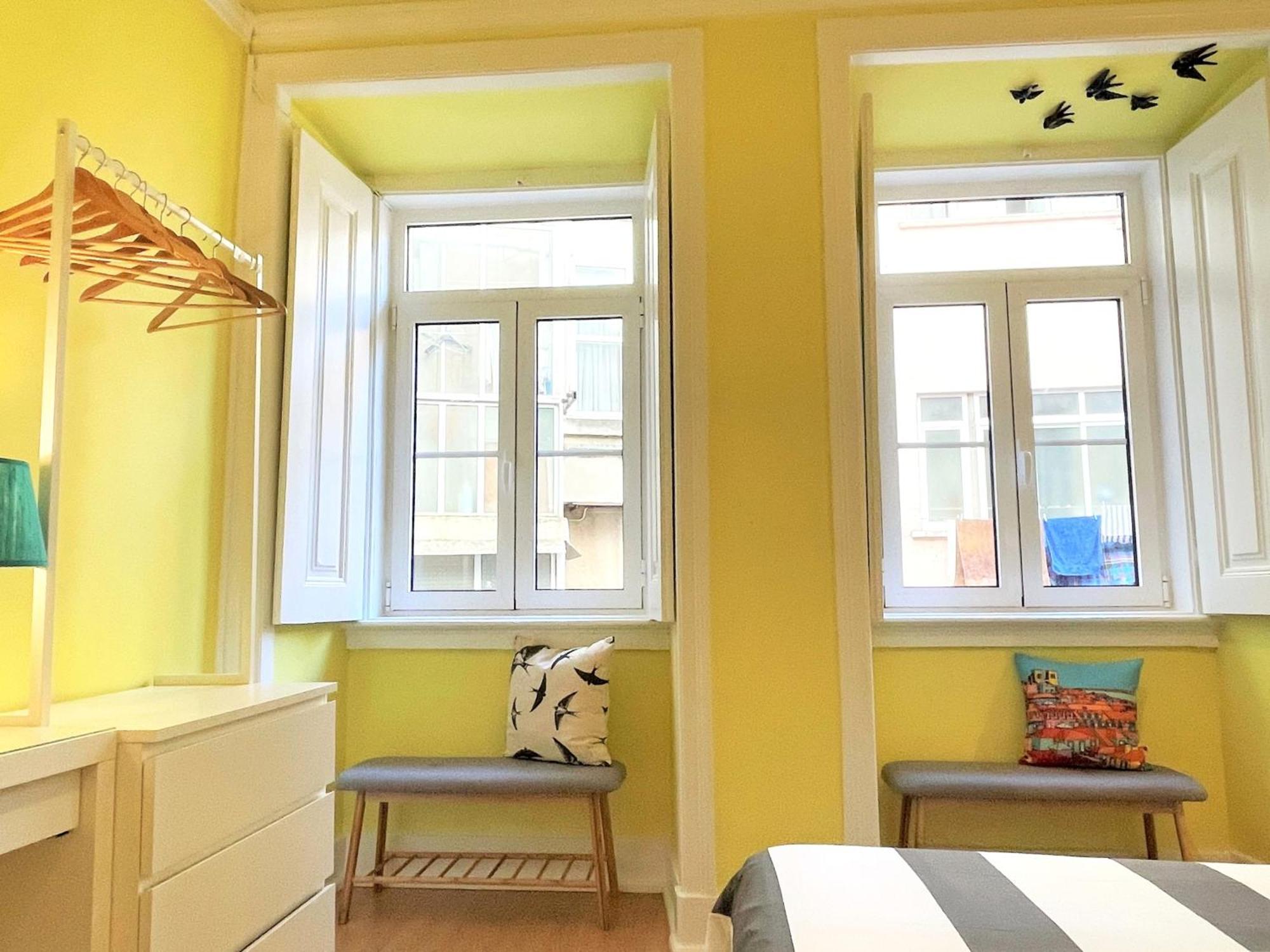 Mc Warm Romantic 3br2ba @ Trendy Principe Real Apartment Lissabon