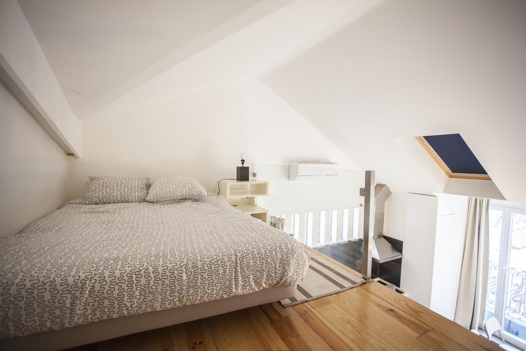 Appartement Mezzanine With A View In Bairro Alto Lisboa