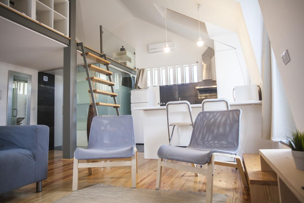 Appartement Mezzanine With A View In Bairro Alto Lisboa