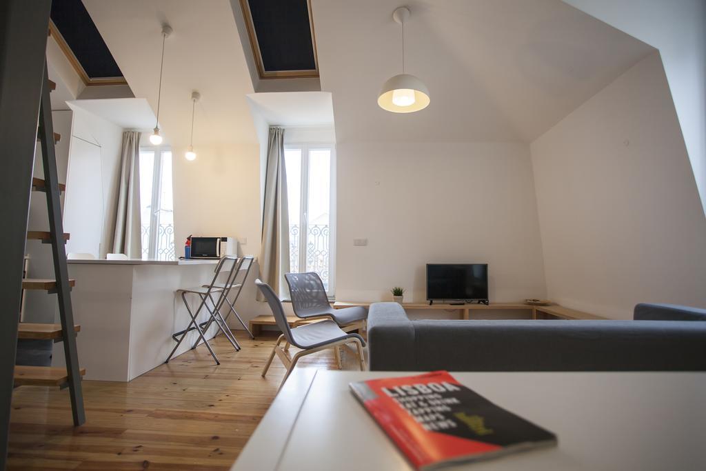 Appartement Mezzanine With A View In Bairro Alto *