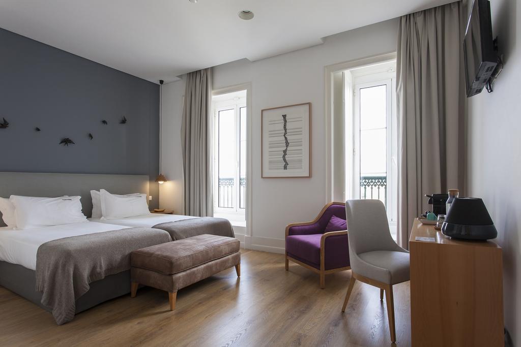 Bed & Breakfast Feels Like Chiado Prime