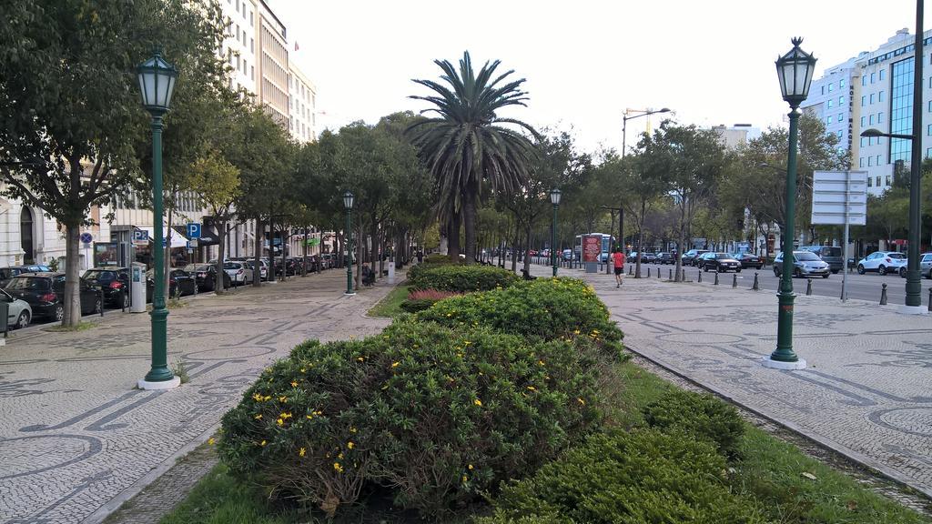 Alex * Lisbon