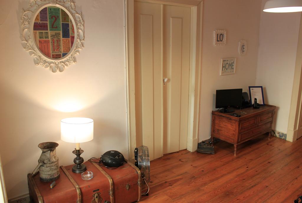 The Blue House - Lively Bairro Alto Apartment Lissabon