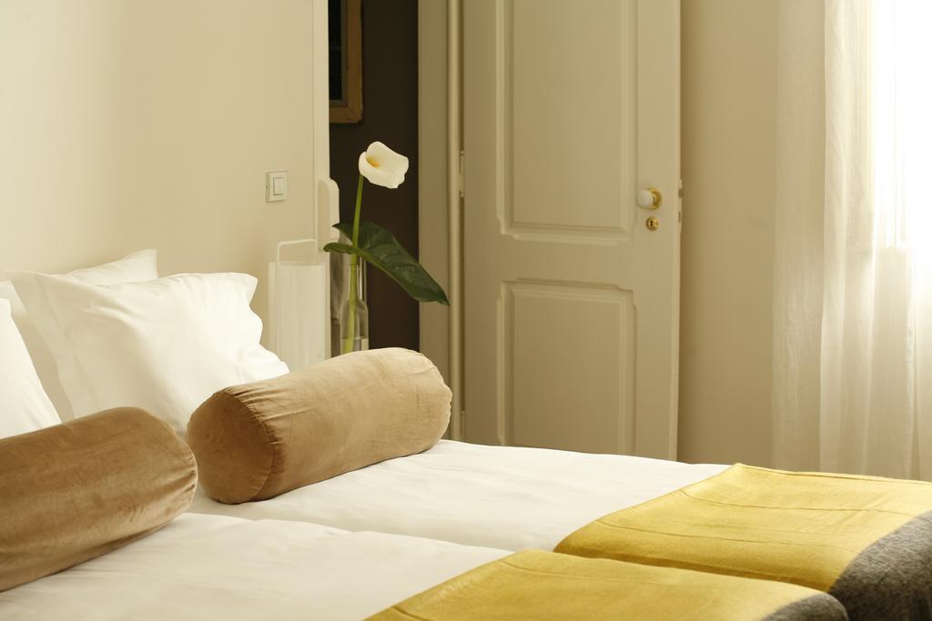 Casa Janelas Com Vista Maison d'hôtes 4*