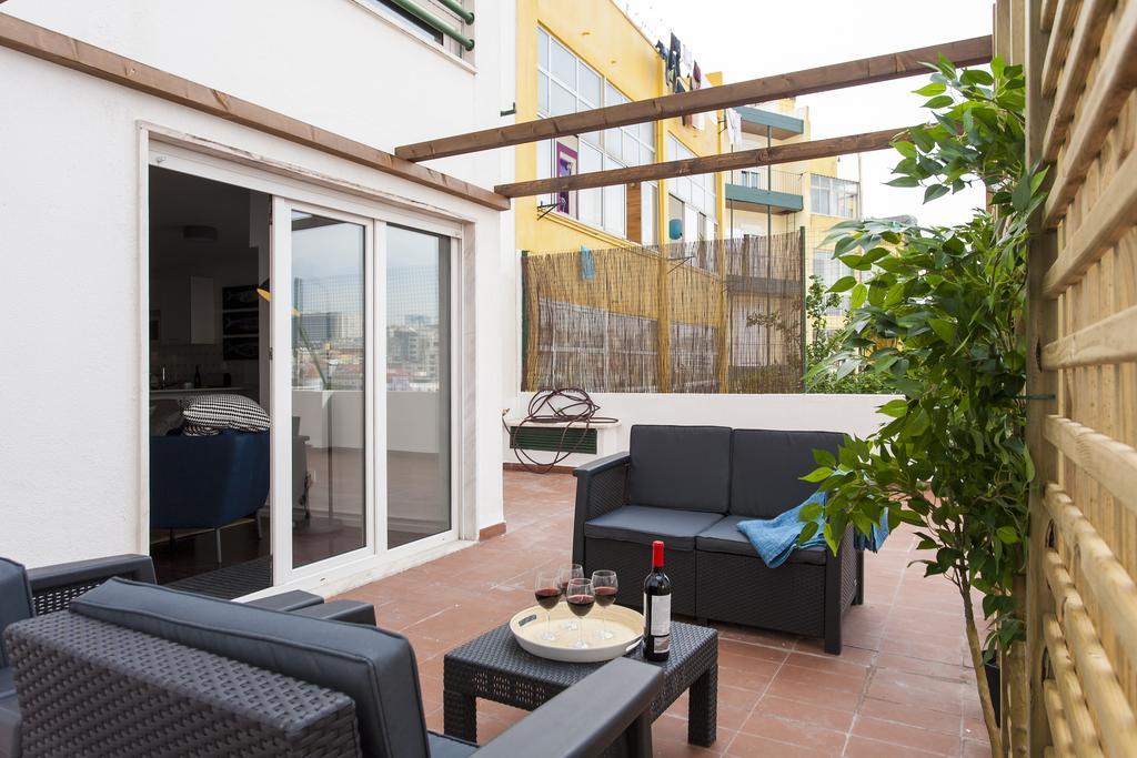 Joivy Superb 1-bed With Workspace And Terrace, Close To Avenida Da Liberdade Appartement *