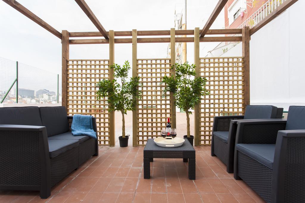Apartment Joivy Superb 1-Bed Apt With Workspace And Terrace, Close To Avenida Da Liberdade Lissabon