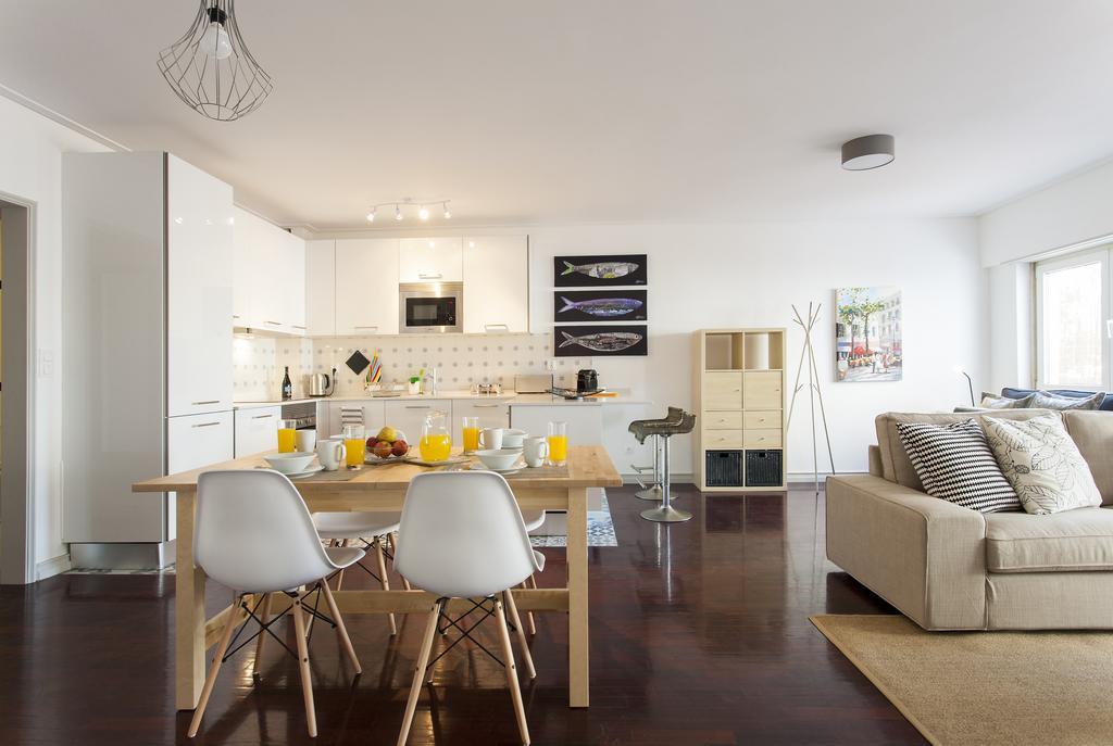 Joivy Superb 1-Bed Apt With Workspace And Terrace, Close To Avenida Da Liberdade * Lissabon