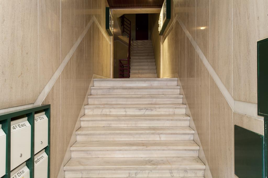 Joivy Superb 1-bed With Workspace And Terrace, Close To Avenida Da Liberdade Appartement