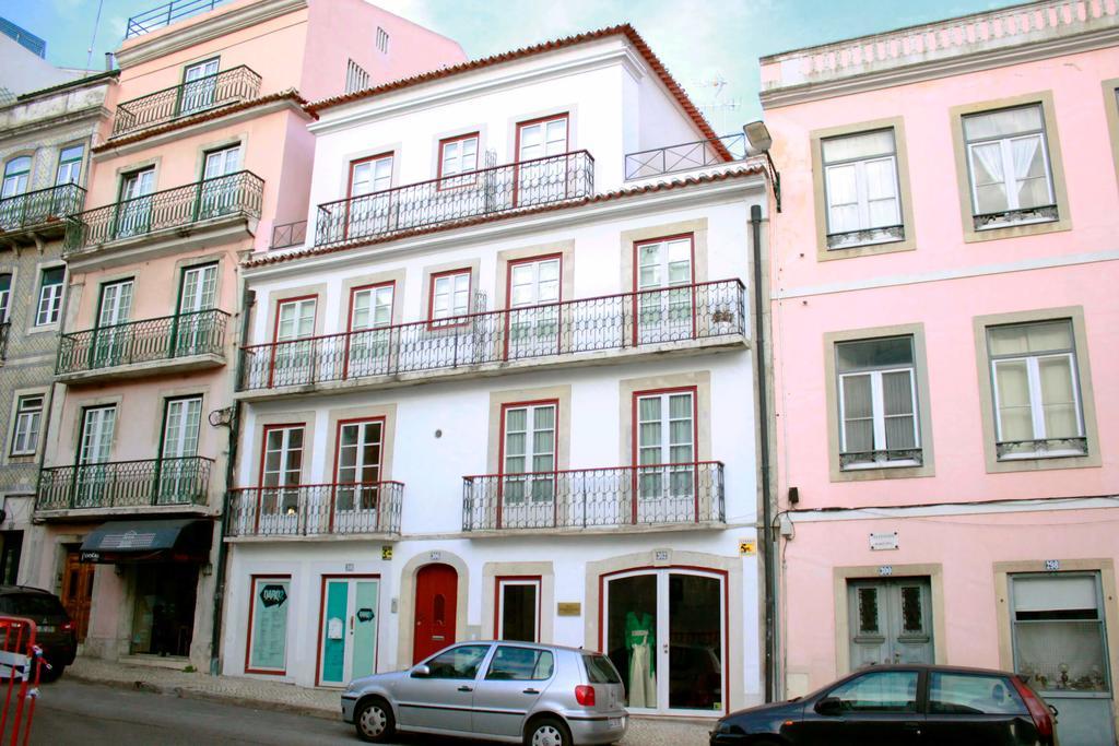 Altido Modern 1-bed With Terrace, Moments From São Bento Palace Apartamento *