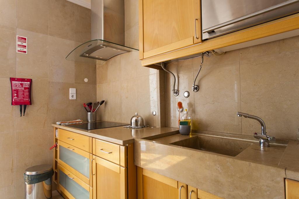 Appartement Joivy Spacious And Bright 1-bed Flat With Views In Lapa *