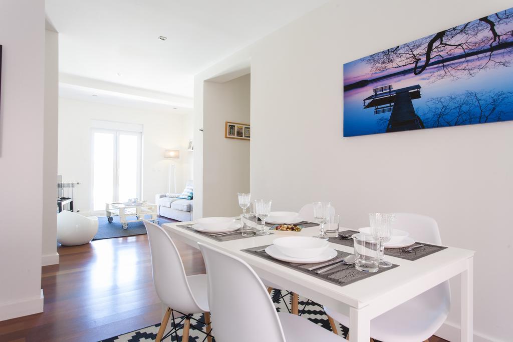 Joivy Joyful 2br With Terrace Nearby Sao Bento Palace Apartment