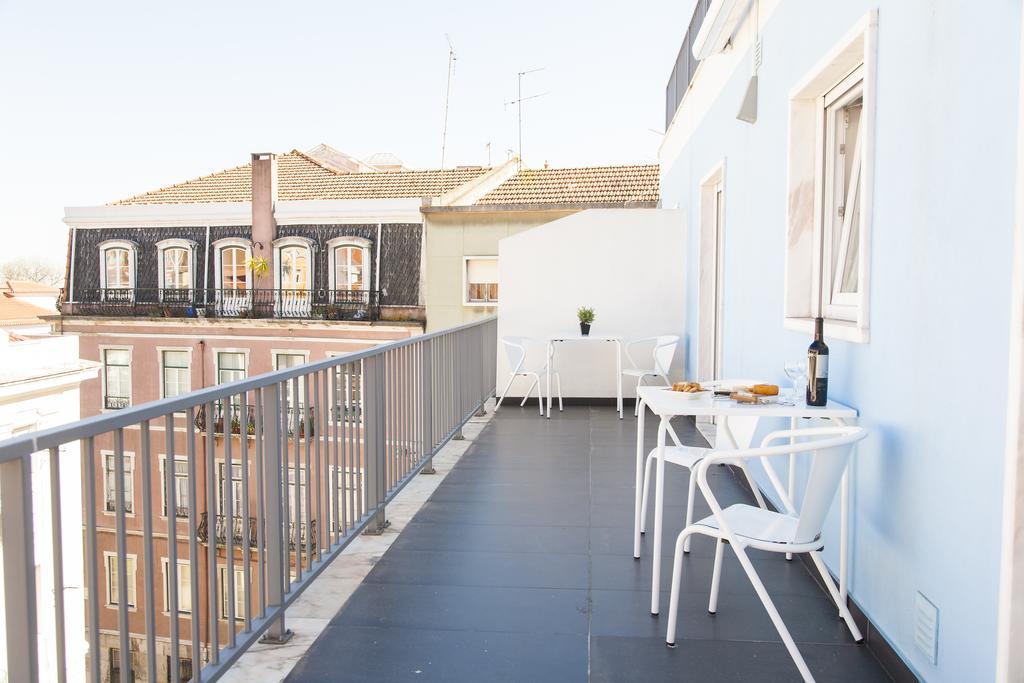 Joivy Joyful 2br With Terrace Nearby Sao Bento Palace Lissabon