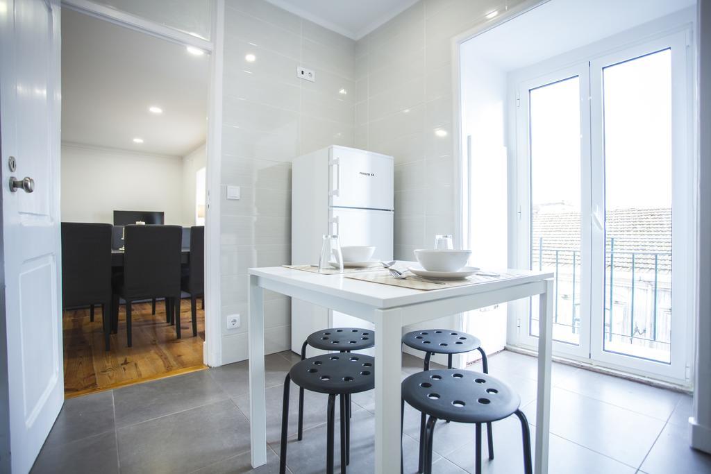 Apartment Breathtaking River View In Alfama Lissabon
