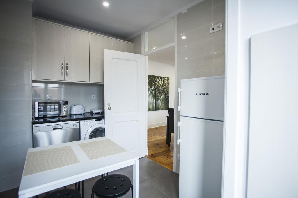 Breathtaking River View In Alfama Apartment Lissabon