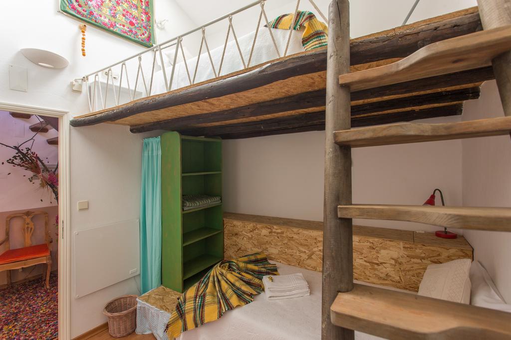 Guest house Palacio Vila Flor 2*