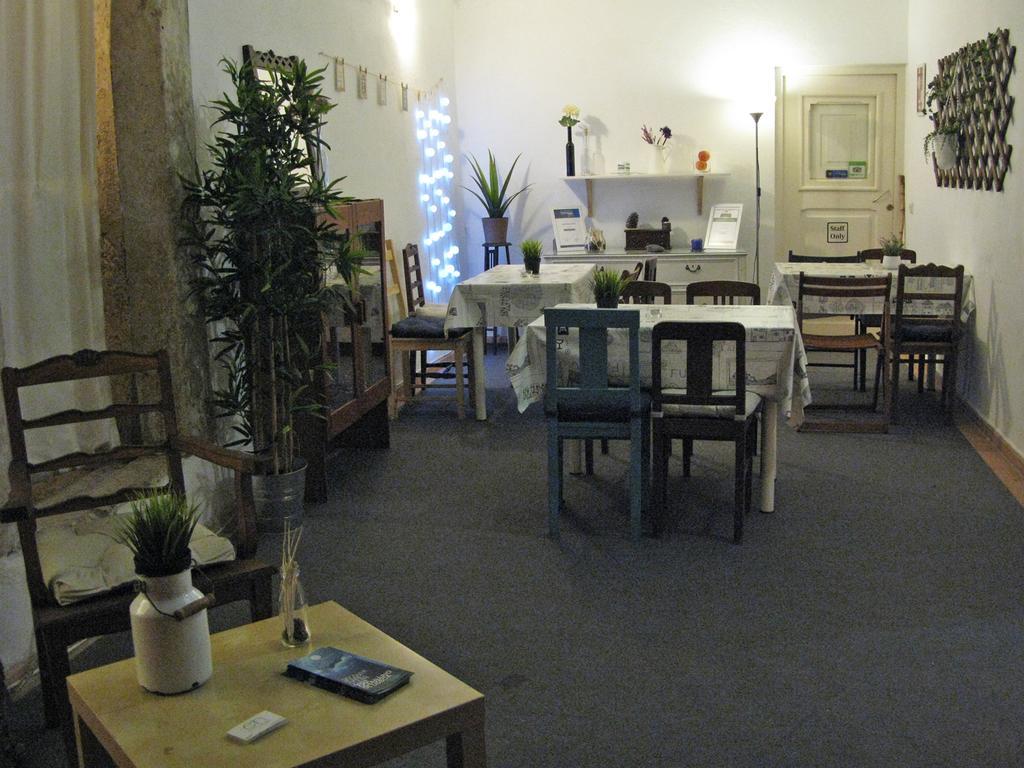 Auberge de jeunesse Johnie's Place & Suites *