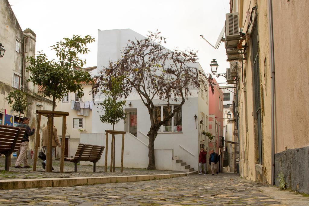 On The Path Of Fado Too Lisbon