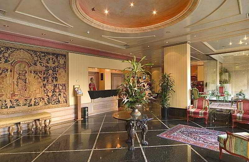Real Parque Hotel 4*