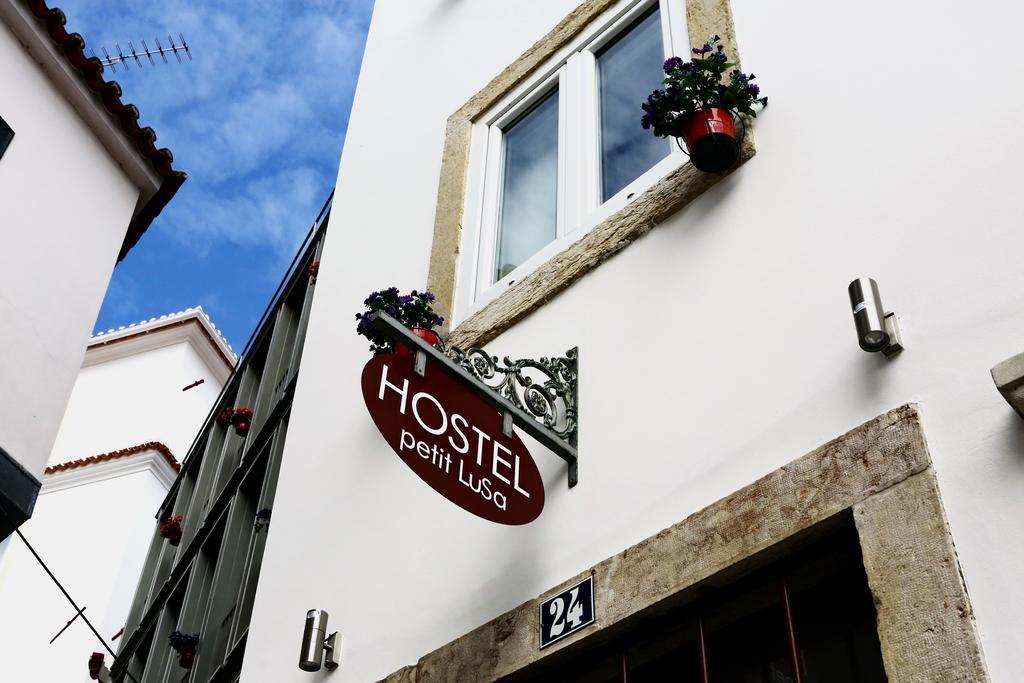 House Petit Lusa Lissabon