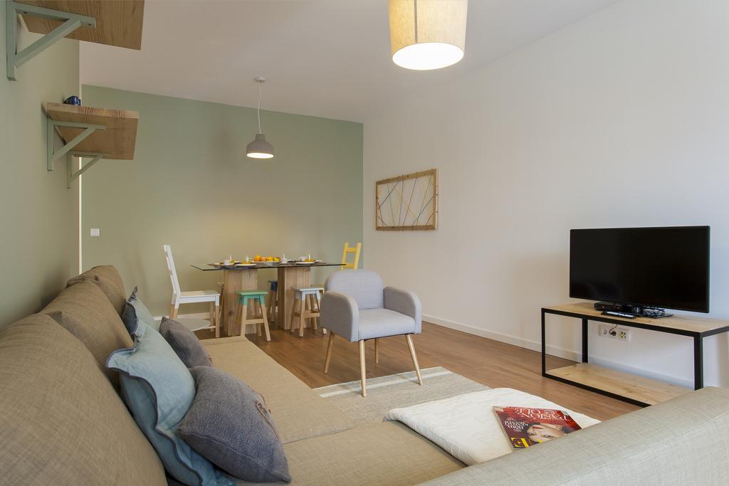 Altido Cosy 2br Apt With Terrace In Penha De França, 5mins From The Viewpoint Of Monte Agudo Lisboa