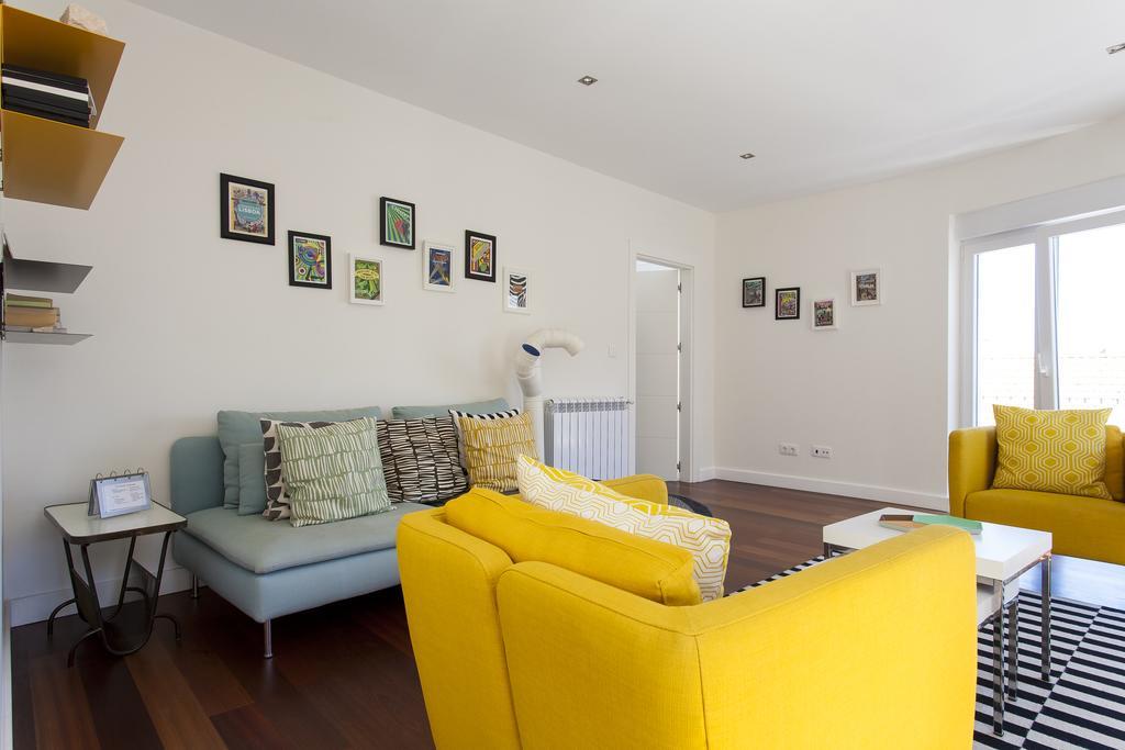 Apartment Joivy Joyful 2br With Terrace Nearby Sao Bento Palace Lissabon