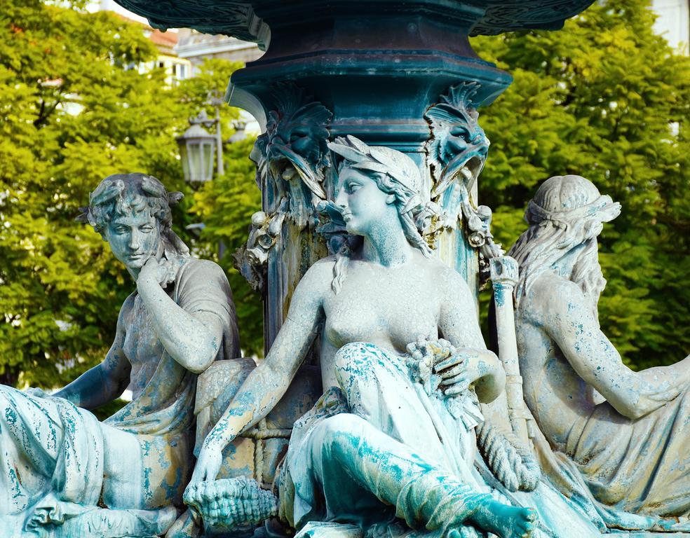 Rossio * Lisbon