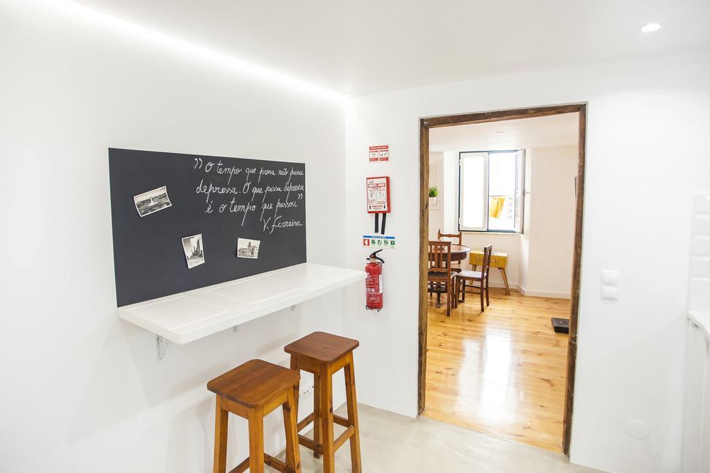 Lovelystay - Alfama Charming Experience! Appartement Lissabon