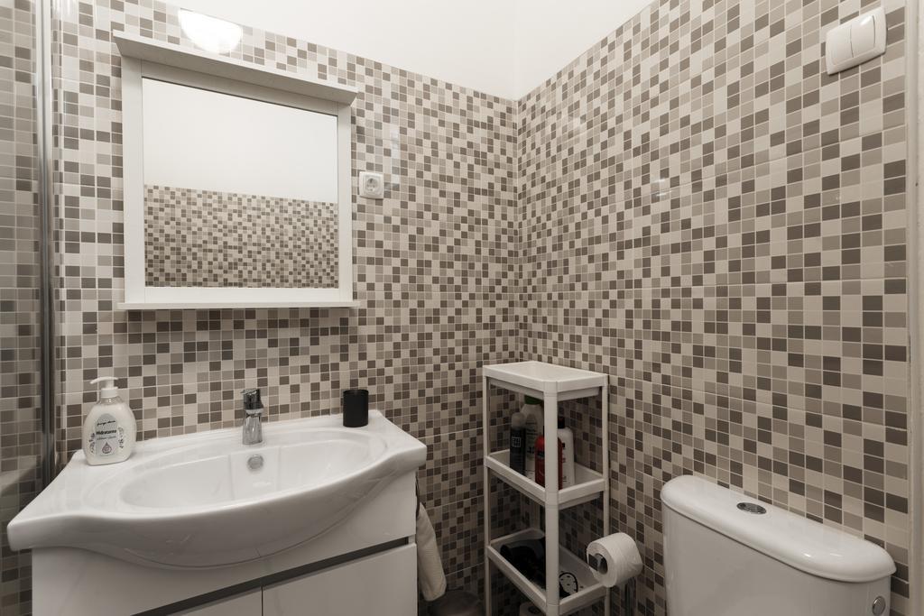 Whome | Fanqueiros Downtown Typical Apartment