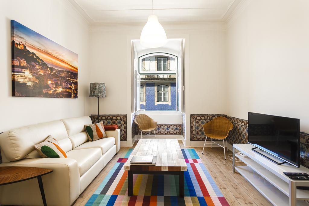 Apartment Whome | Fanqueiros Downtown Typical Apartment