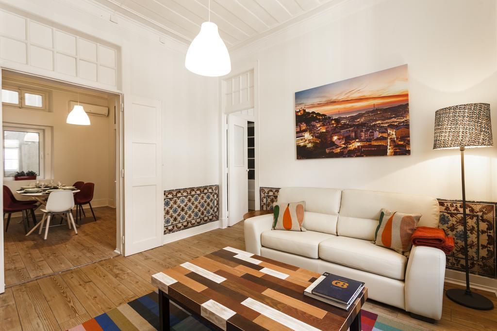 Whome | Fanqueiros Downtown Typical Apartment Apartment Lisbon