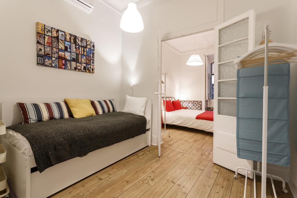 Whome | Fanqueiros Downtown Typical Apartment *