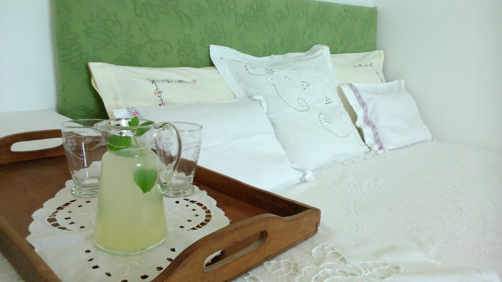 Little River View Triplex In Alfama Lissabon