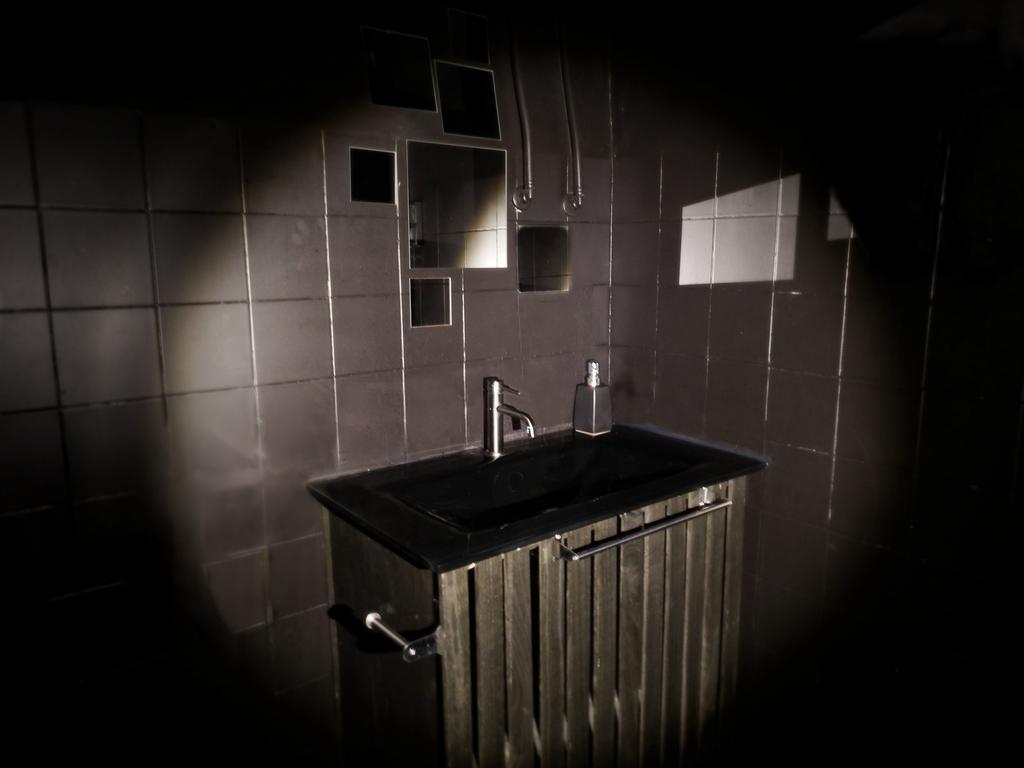 Black Box * Lisbon
