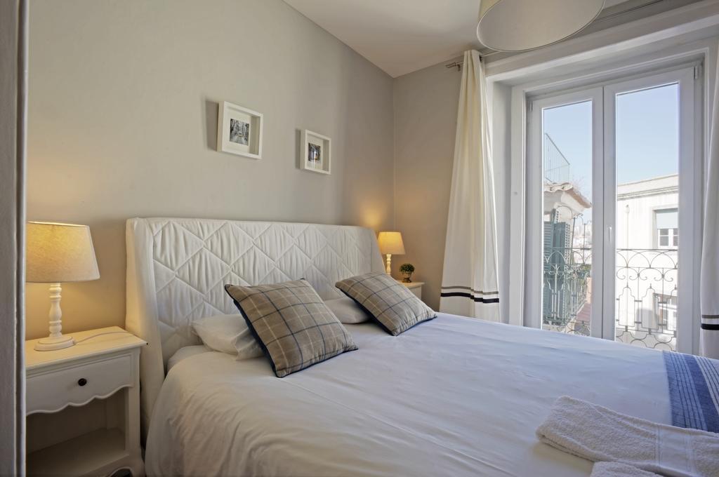Duque-chiado Downtown Apartment *