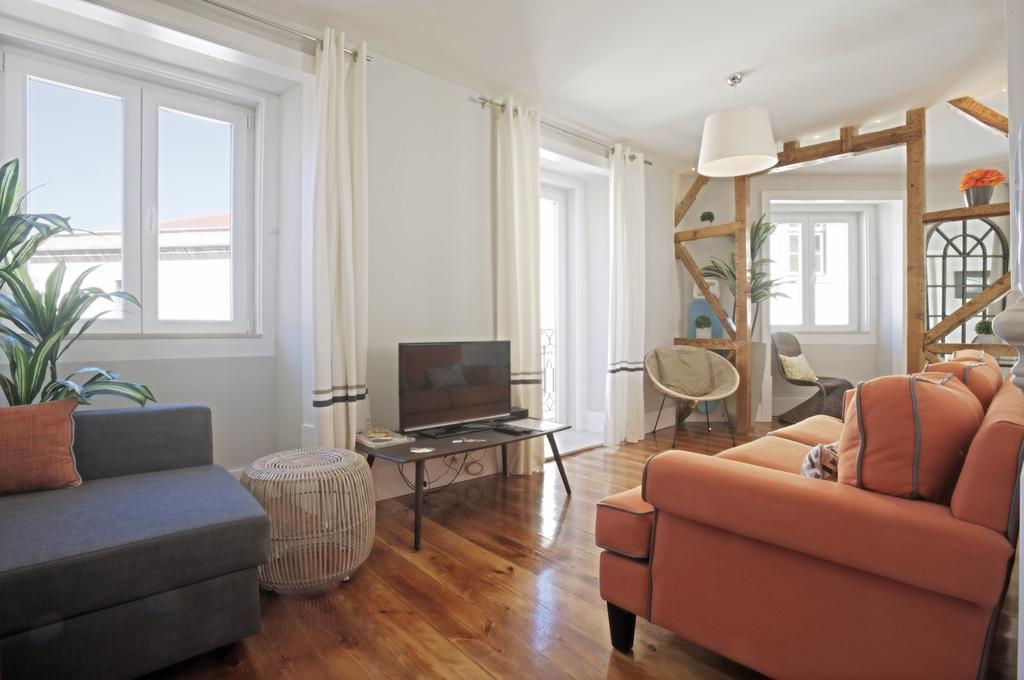 Duque-chiado Downtown Apartment *